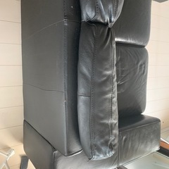 大きめのソファーの画像