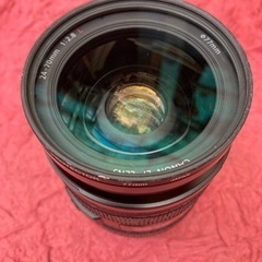 キヤノン EF 24-70mm F2.8L USM レンズ内チリあり