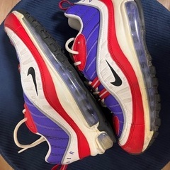 NIKE AIR MAX の画像