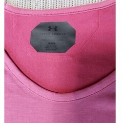 新品　アンダーアーマー UNDER ARMOUR レディース 長袖シャツの画像
