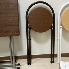 (決まりました。)折りたたみ椅子