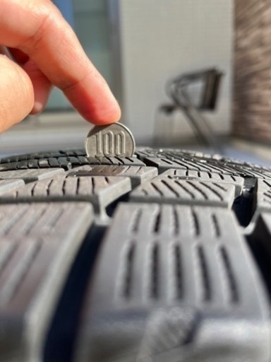 【バリ山美品】215/65R16 アイスガードIG60