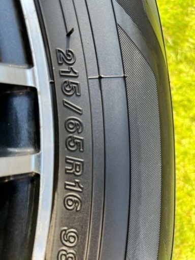 【バリ山美品】215/65R16 アイスガードIG60