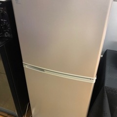 サンヨー冷蔵庫！まだまだ使えます！