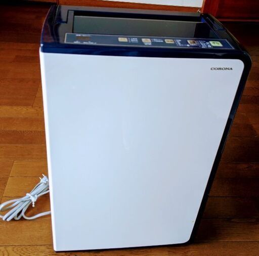 コロナ衣類乾燥除湿機　除湿量10L CD-H1013