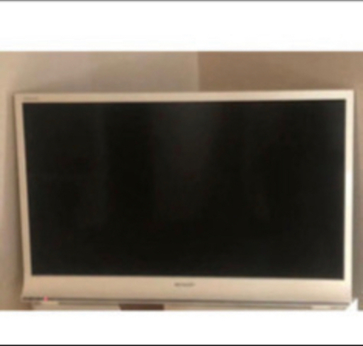 32インチ　ホワイト　SHARPテレビ