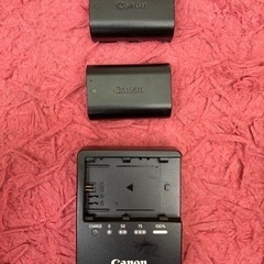 キャノン　バッテリーチャージャー　LC-E6