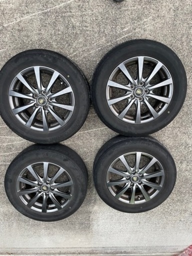 プリウス　ノーマルタイヤ　ホイール　４本セット