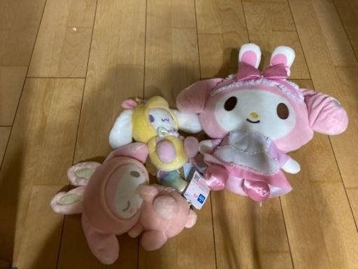 サンリオ　ぬいぐるみ