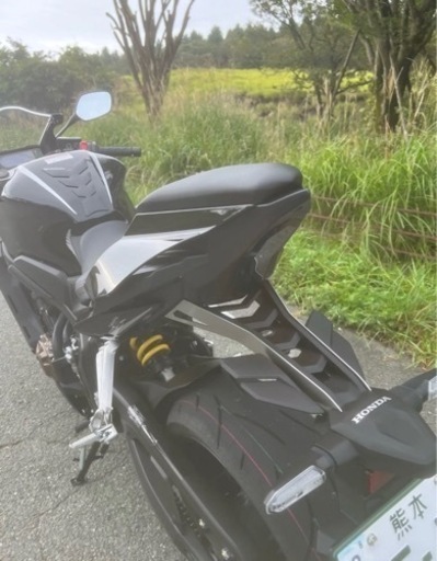 CBR650R リヤシートのカバー
