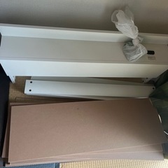 シングルベッドとマットレス の画像