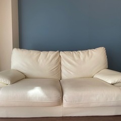 定価¥88000！3人掛け 本革 コンパクト ローソファ イタリ...