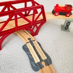 木の電車セットの画像