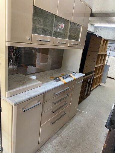 リサイクルショップどりーむ天保山店　No.9759　食器棚！　コンセント付き！セパレートタイプ♪配達・設置可能！