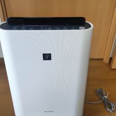 空気清浄機　KC-G50-W