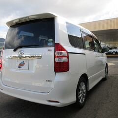 自社ローン】トヨタ　ノア Si　人気のミニバンです♫ 室内も広いので使い勝手良いです♫　★保証人なし★車両頭金なしプランございます★の画像