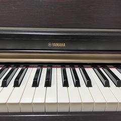 電子ピアノ ヤマハ ARIUS YDP-162の画像