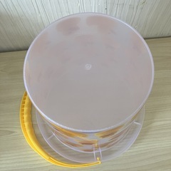 【売ります】【K4658】 訳あり未使用 ダイソー DAISO あひる バケツ アヒル 10L おもちゃ入れ 収納 小物入れ 長期保管 自宅保管 の画像