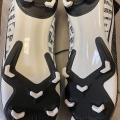 スパイク新品25.0cmの画像