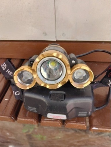 LEDヘッドライト　ゴールド