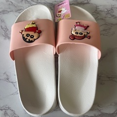 韓国ダイソー限定品　日本未発売　クレヨンしんちゃん　スリッパサンダルの画像