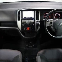 【家🏠でスマホから買える❕❔】日産　セレナ【🚙完全自社ローン🚙】の画像