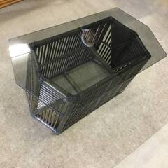 長期展示品　籐(ラタン)のガラステーブルの画像