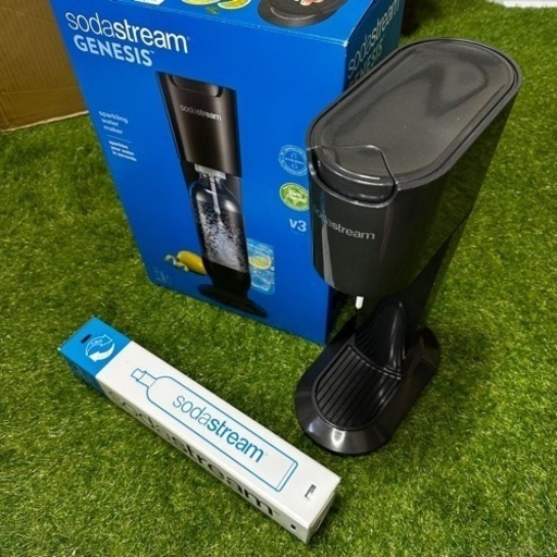 【美品】ソーダストリーム　スターターキット　ガスシリンダー付き