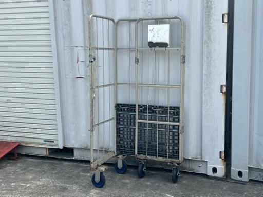 ②カゴ台車◇カゴ車◇薪棚にも◇ロールボックス◇自在二輪◇A144