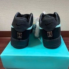 ナイキ　ティファニー風スニーカー