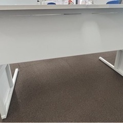 デスクの画像