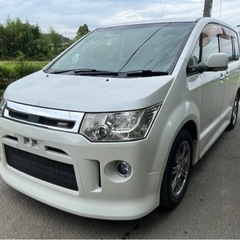 三菱  デリカ D5  ローデストG パワーパッケージ4WDの画像