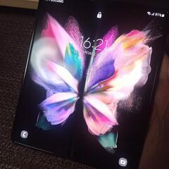 GalaxyZ fold3 本体のみの画像