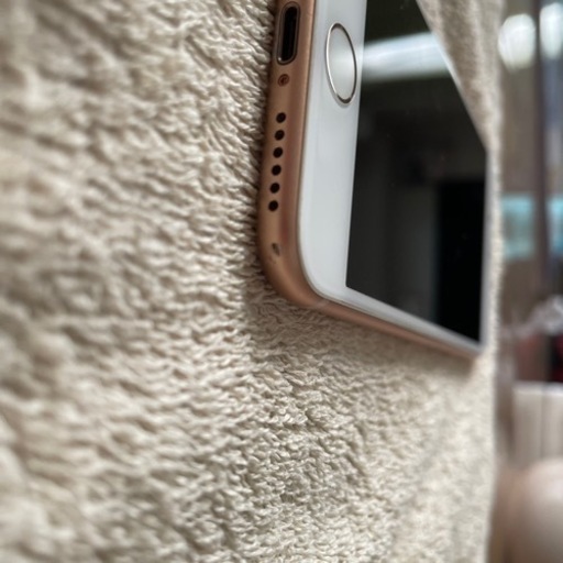 iPhone8 ゴールド　64GB