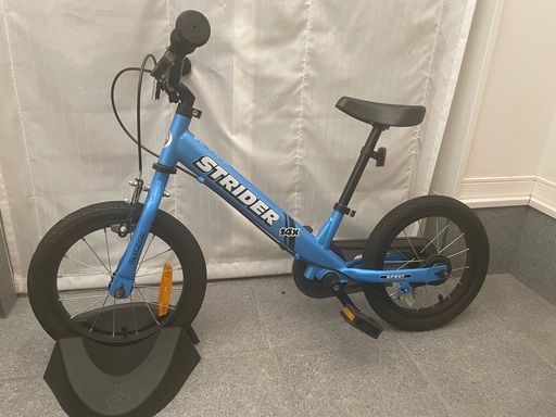 ストライダー14X スティールブルー