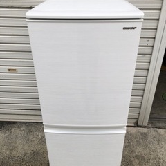 美品☆ シャープ 冷凍冷蔵庫 SJ-D14E-W つけかえどっちもドア