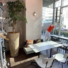 【時給1200円〜】週1〜OK！カフェスタッフ募集の画像