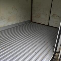 【匝瑳市】横スライド扉 保冷コンテナ (No.T-33) 長さ約240cm×幅167cm×高さ130cm (株)トラストカーゴ 匝瑳コンテナ販売所の画像