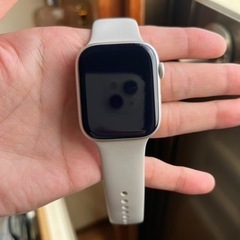 Apple Watch 7 45mm GPSモデル スターライト...