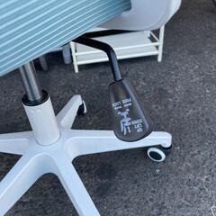 ワークチェア　No.8401　ホワイト/スカイブルー　キャスター付き　【リサイクルショップどりーむ荒田店】の画像