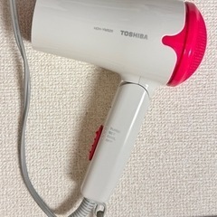 【TOSHIBA】ヘアドライヤー マイナスイオン 折りたたみ式