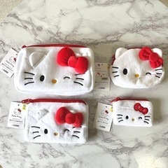 日本未発売　キティーちゃん　ポーチセット　韓国ダイソー限定品