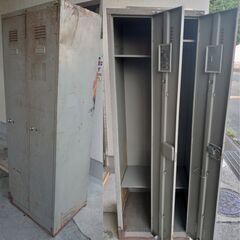 【0円】中古スチールロッカー 2人用の画像