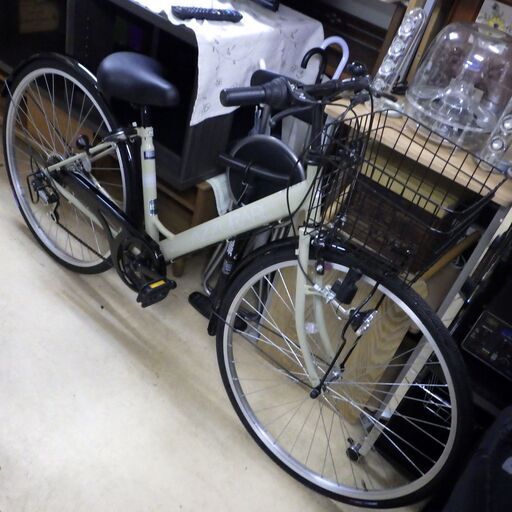 2022年製 美品 シティサイクル 27インチ 6段切替 配達対応 パンクのしにくい耐摩耗タイヤ フレームNo.A21AG17299 防犯登録解除済み