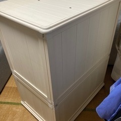 ペット用2段ケージ　組み立てのみ未使用品　天板に少々汚れありの画像