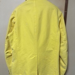 DSQUARED 黄色のジャケットお値下げしましたの画像