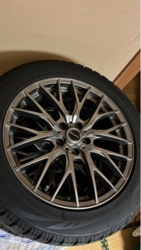 スタッドレス ブリジストン ブリザック ホイール付き 235/50R18 18インチ×7.5J  PCD：114.3  穴数：5  インセット：38