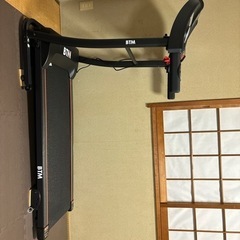 ランニングマシーンの画像