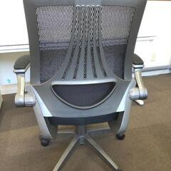 オフィスチェアーの画像