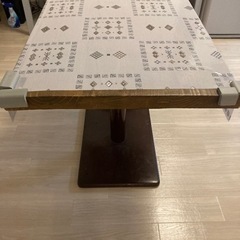テーブルの画像
